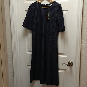 Angvns Size L Navy Dress